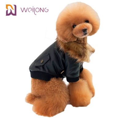 Vestiti su misura di inverno del cane del cappotto dell'animale domestico di Leatheret della pelliccia del Faux